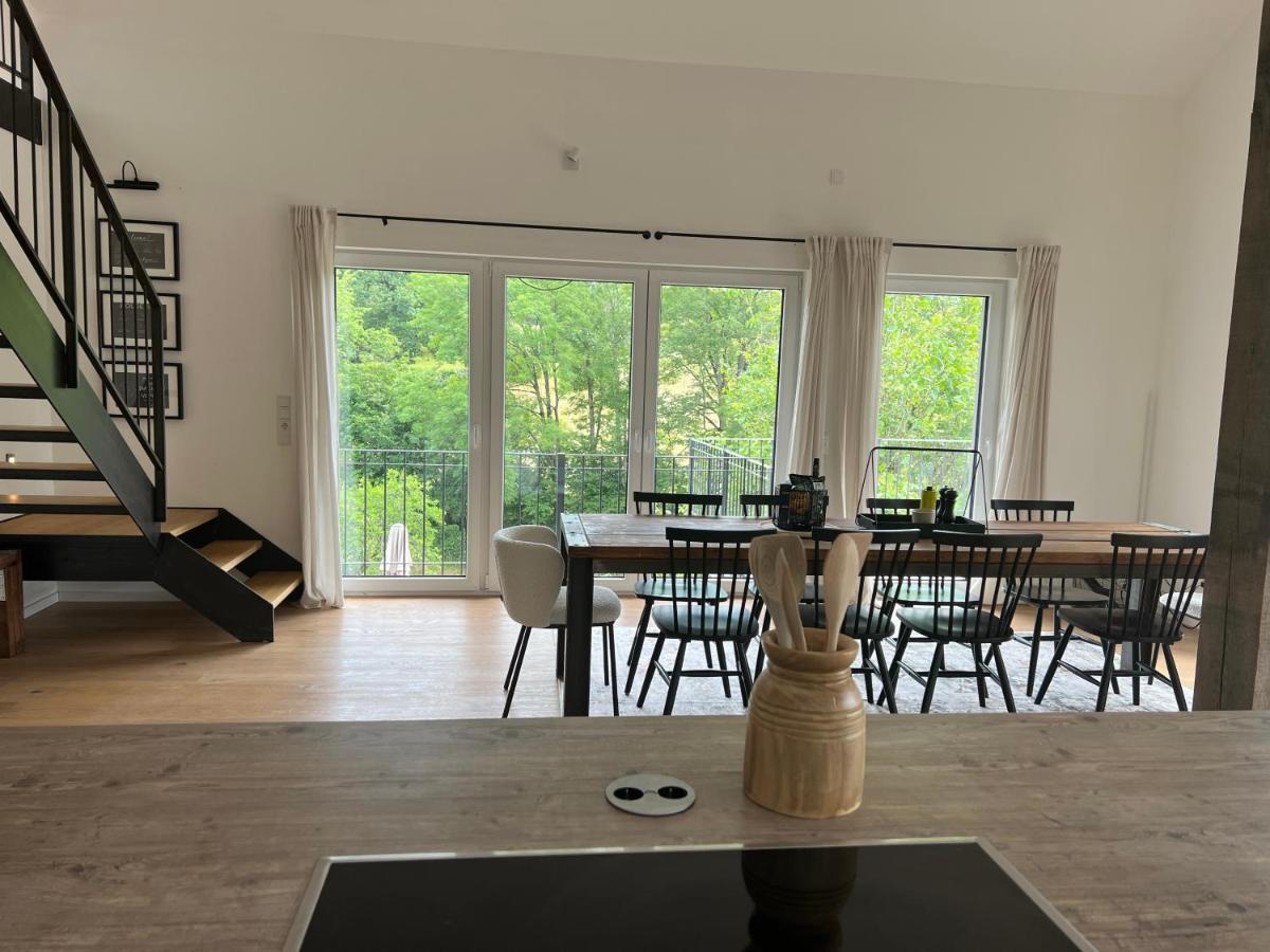 Forest Retreat- Serene 160M2 With Forest Views Wermelskirchen Buitenkant foto