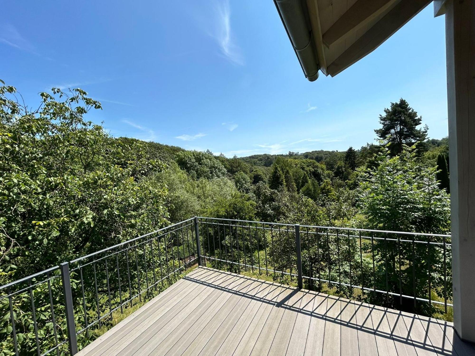 Forest Retreat- Serene 160M2 With Forest Views Wermelskirchen Buitenkant foto
